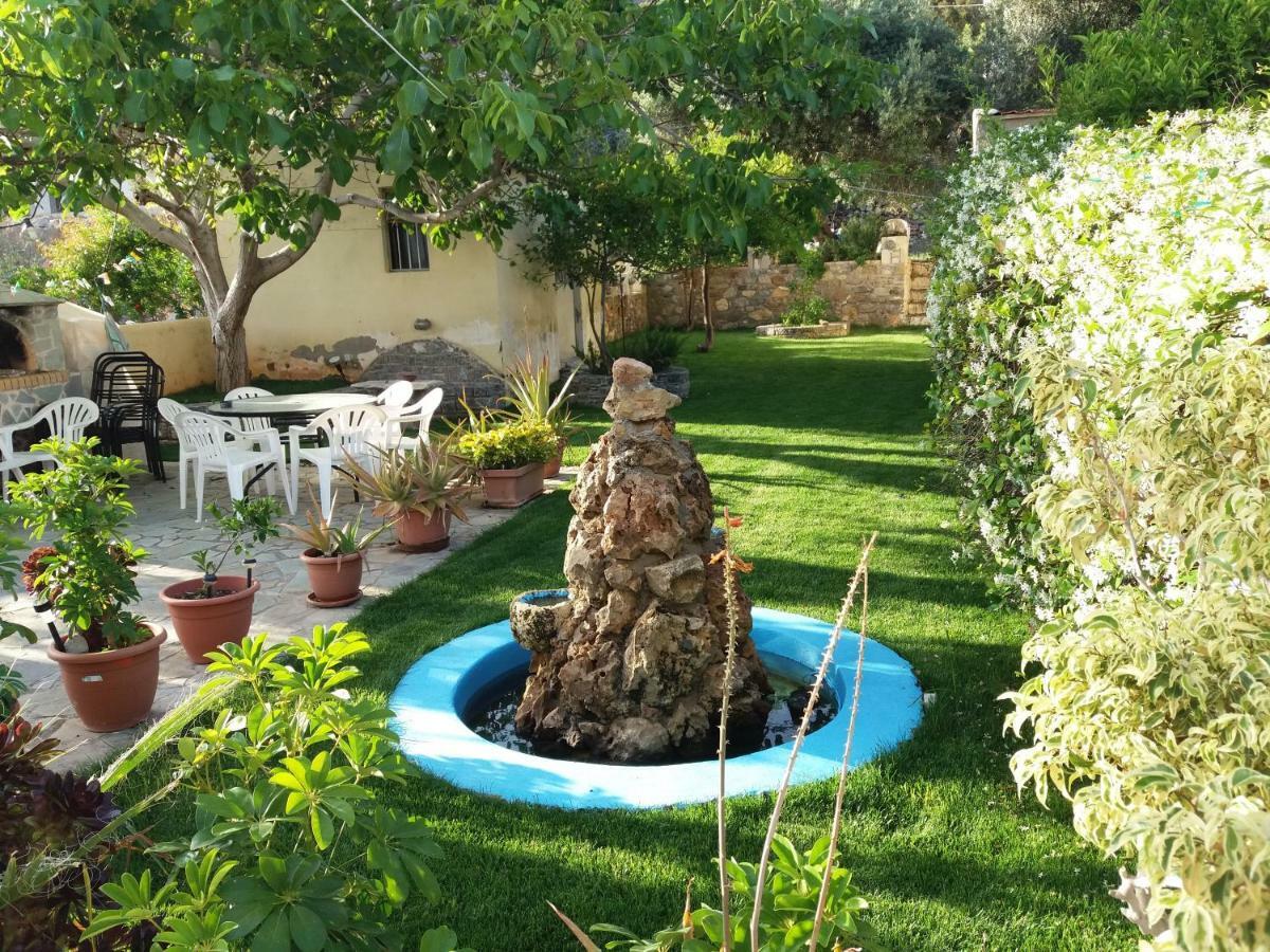 Hotel San Georgio Tsoútsouros